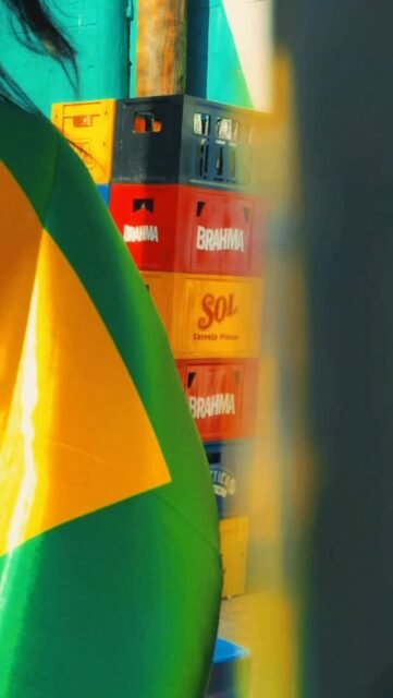 Vem hexa!  Junho tem clima de Brasil: torcida pelo hexa, cerveja gelada e moda country! 

Ceras JR é o cuidado que suas peças de couro pedem!